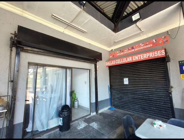 902M² RETAIL FOR SALE IN LAUDIUM